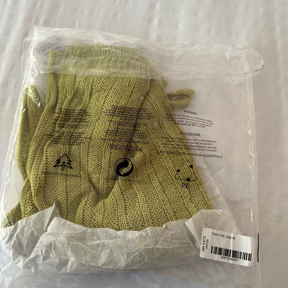 TAPA CUTOUT TOP IN LIME - Picture 4 of 4